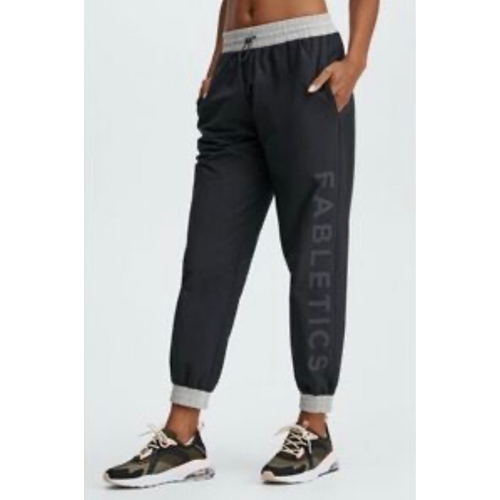 Fabletics Women's Black Logo Jogger Pants Grey Trim Size X-Small